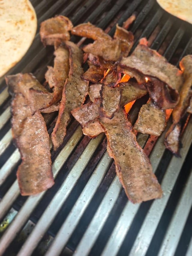 6oz First Cut Gyro (side).