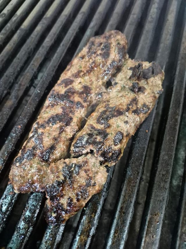 Side Kefta.