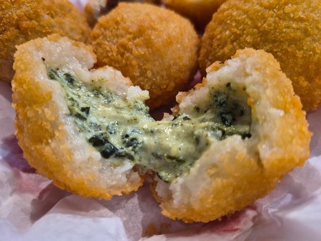 Spinach & Ricotta Cheese Bites (2).